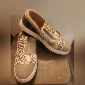 Jolimall Stylish Camo/ Snakeskin/ Animal Print Slip-On Sneakers